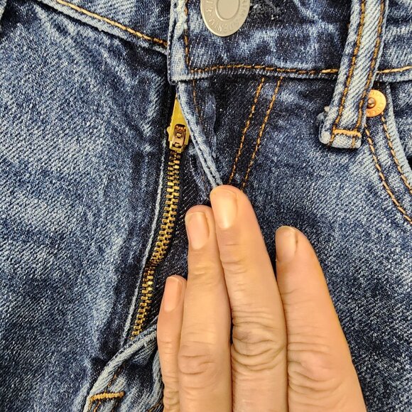 H&M Jeans Womens 30 Blue Stretch Denim Tapered Regular Fit *Read* - Picture 2 of 14